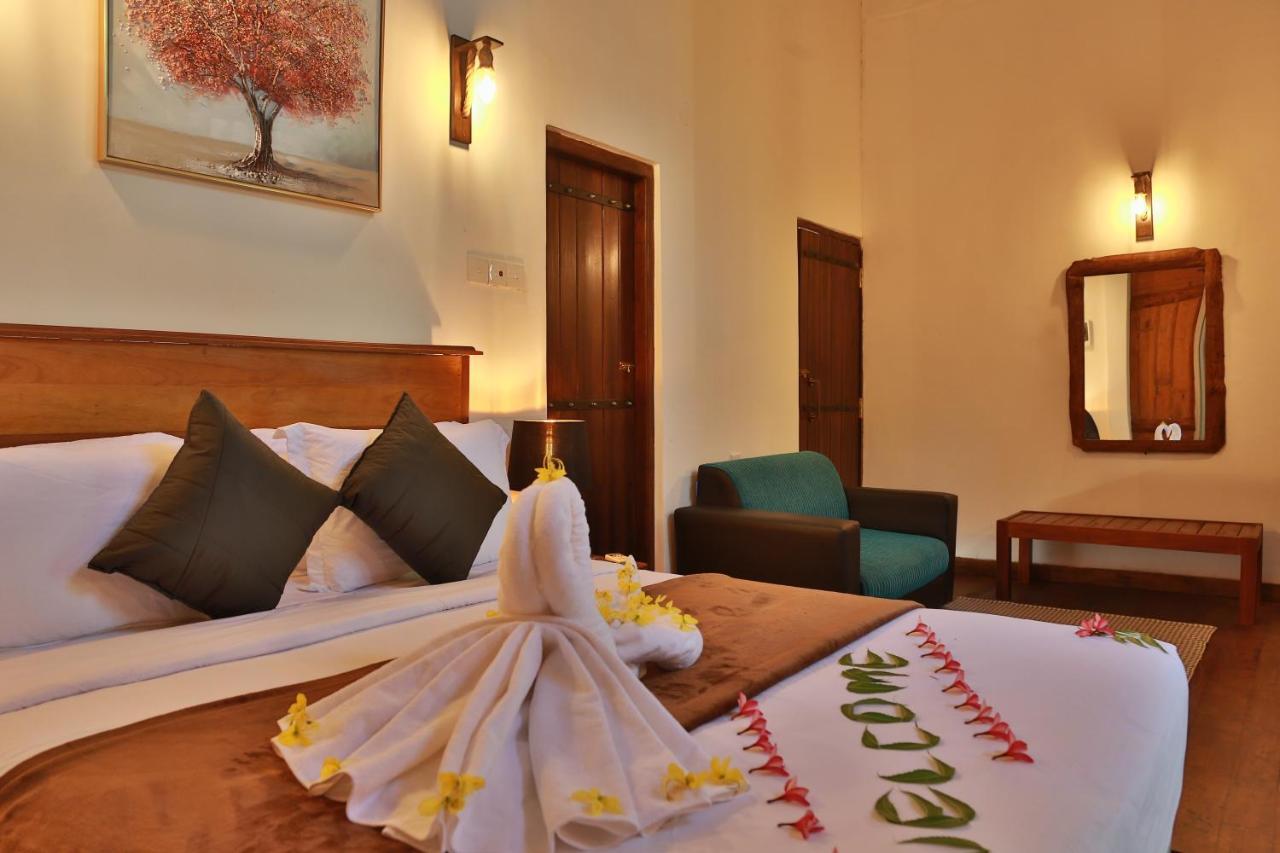 Tepraas Sigiriya Hotel Екстериор снимка